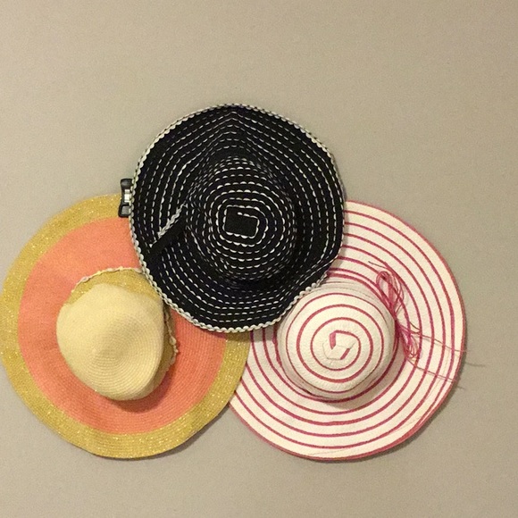 MIXED BUNDLE Accessories - SUN HATS